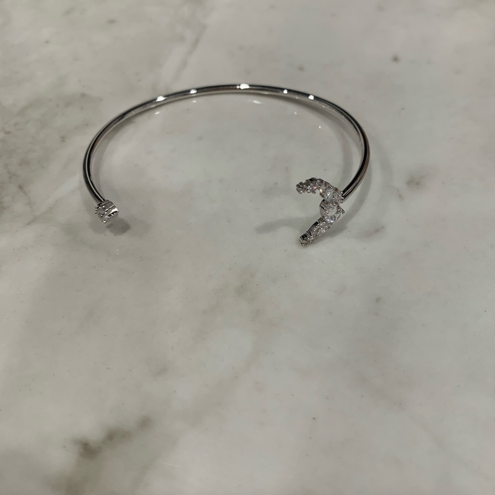 SWAROVSKI moon cuff